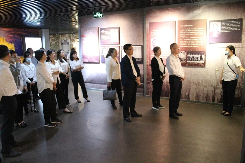 1687852345619686.jpg 上网 2-.jpg